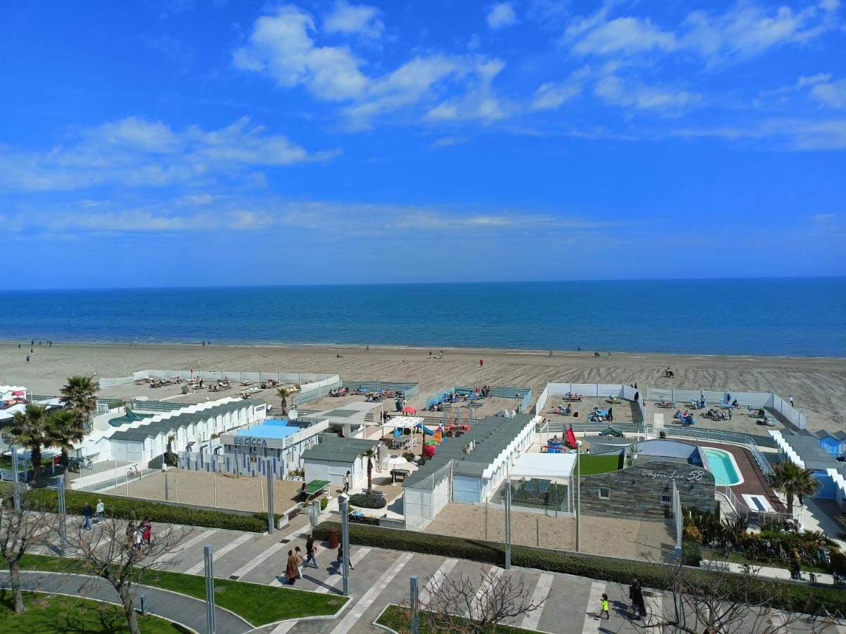 Hotel Ascot Riccione Dış mekan fotoğraf
