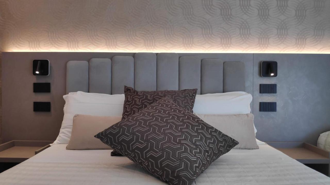 Hotel Ascot Riccione Dış mekan fotoğraf