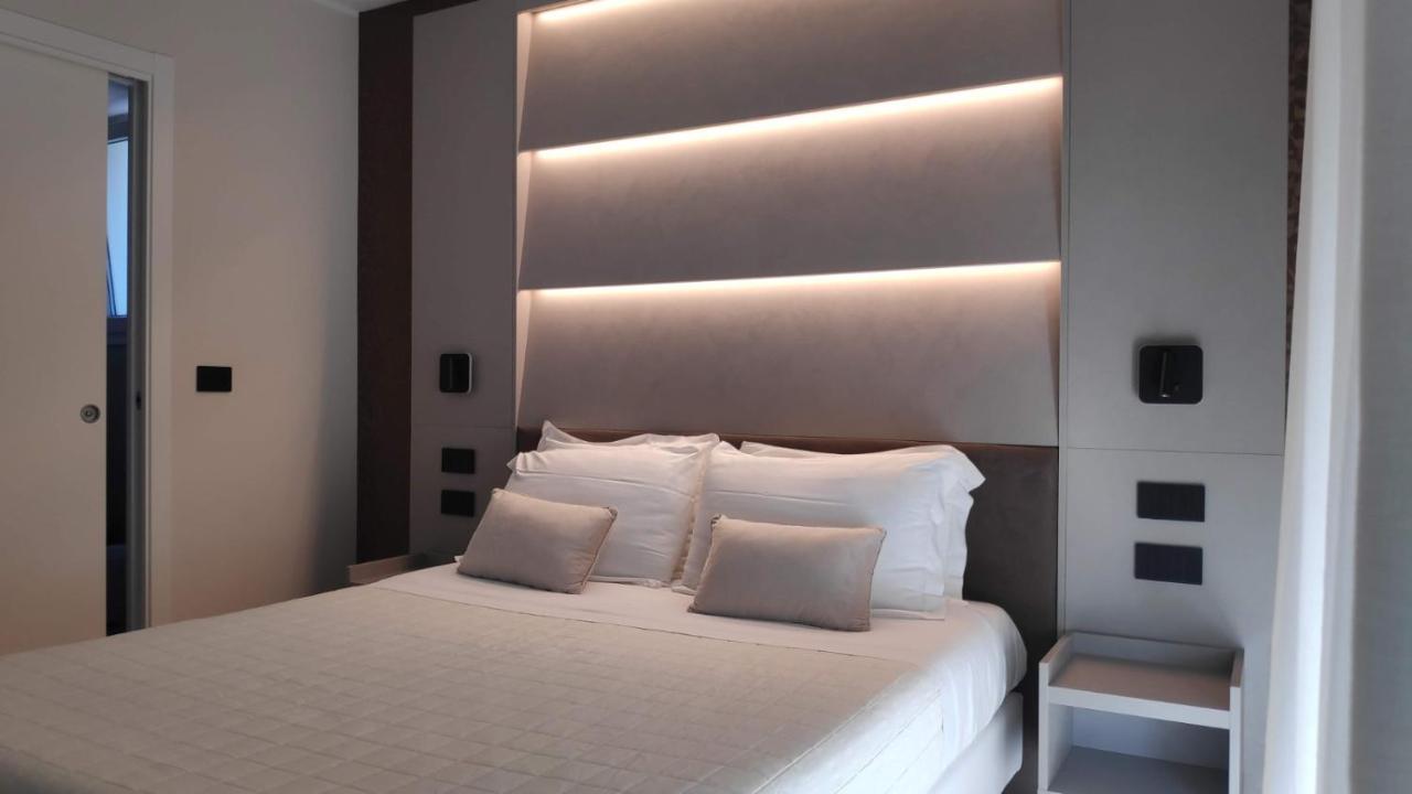 Hotel Ascot Riccione Dış mekan fotoğraf