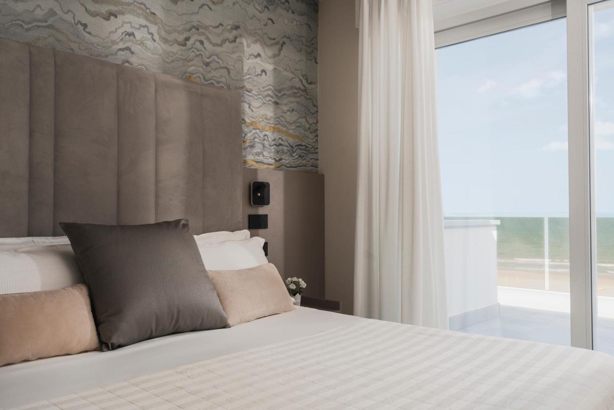 Hotel Ascot Riccione Dış mekan fotoğraf