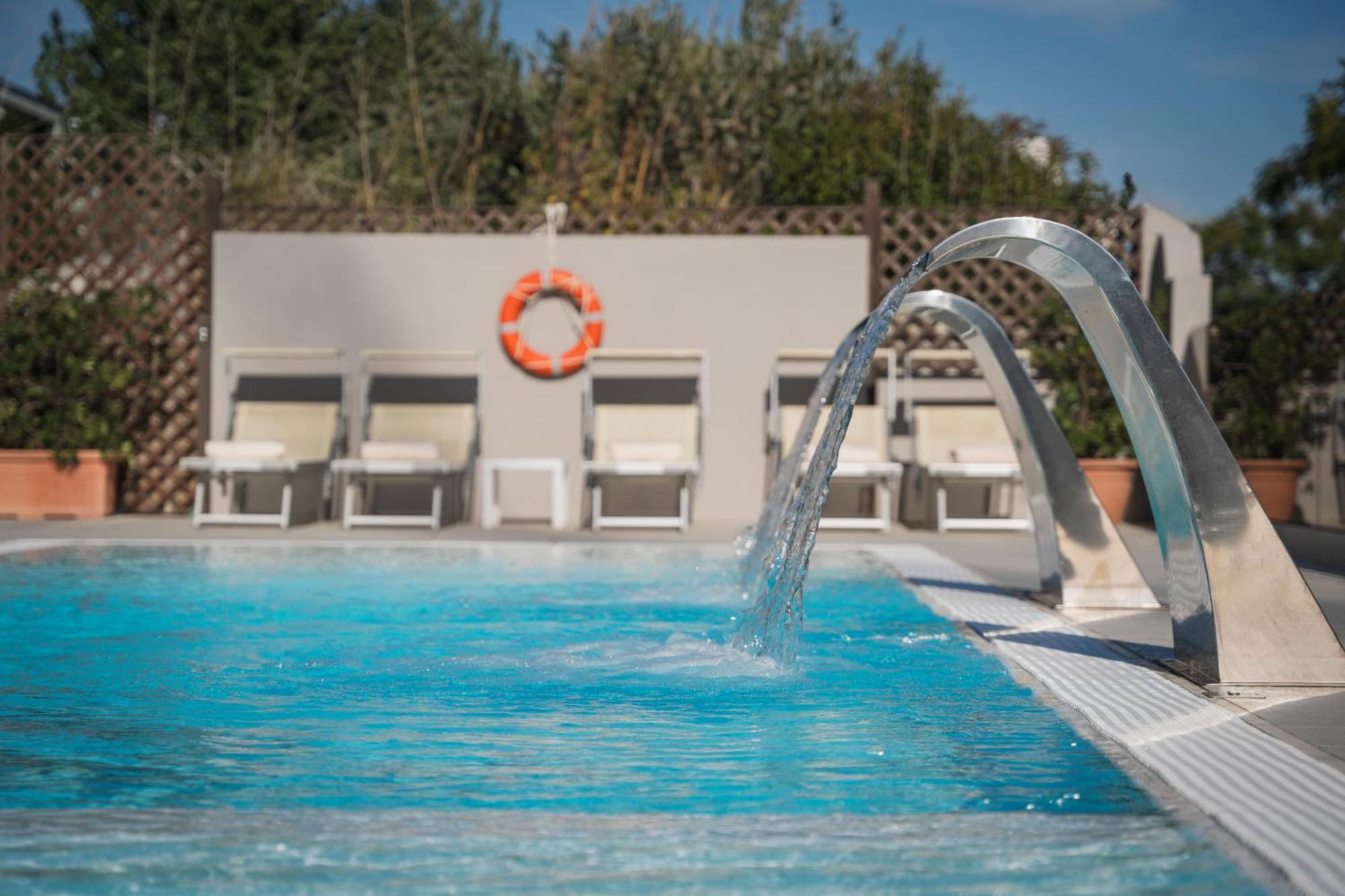 Hotel Ascot Riccione Dış mekan fotoğraf