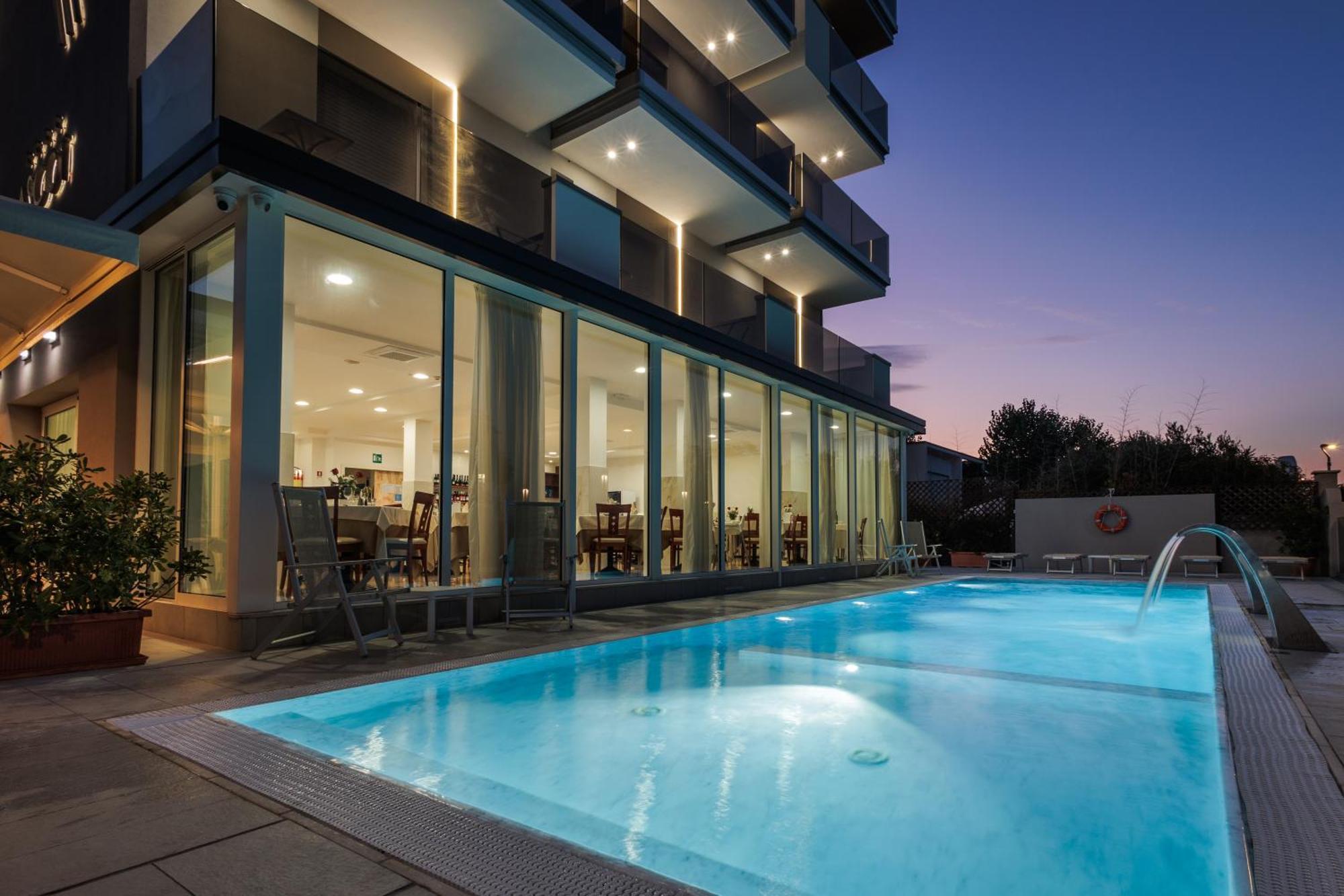 Hotel Ascot Riccione Dış mekan fotoğraf