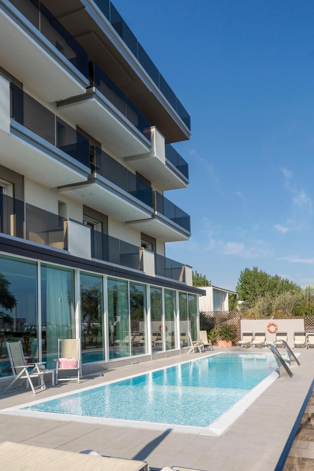 Hotel Ascot Riccione Dış mekan fotoğraf
