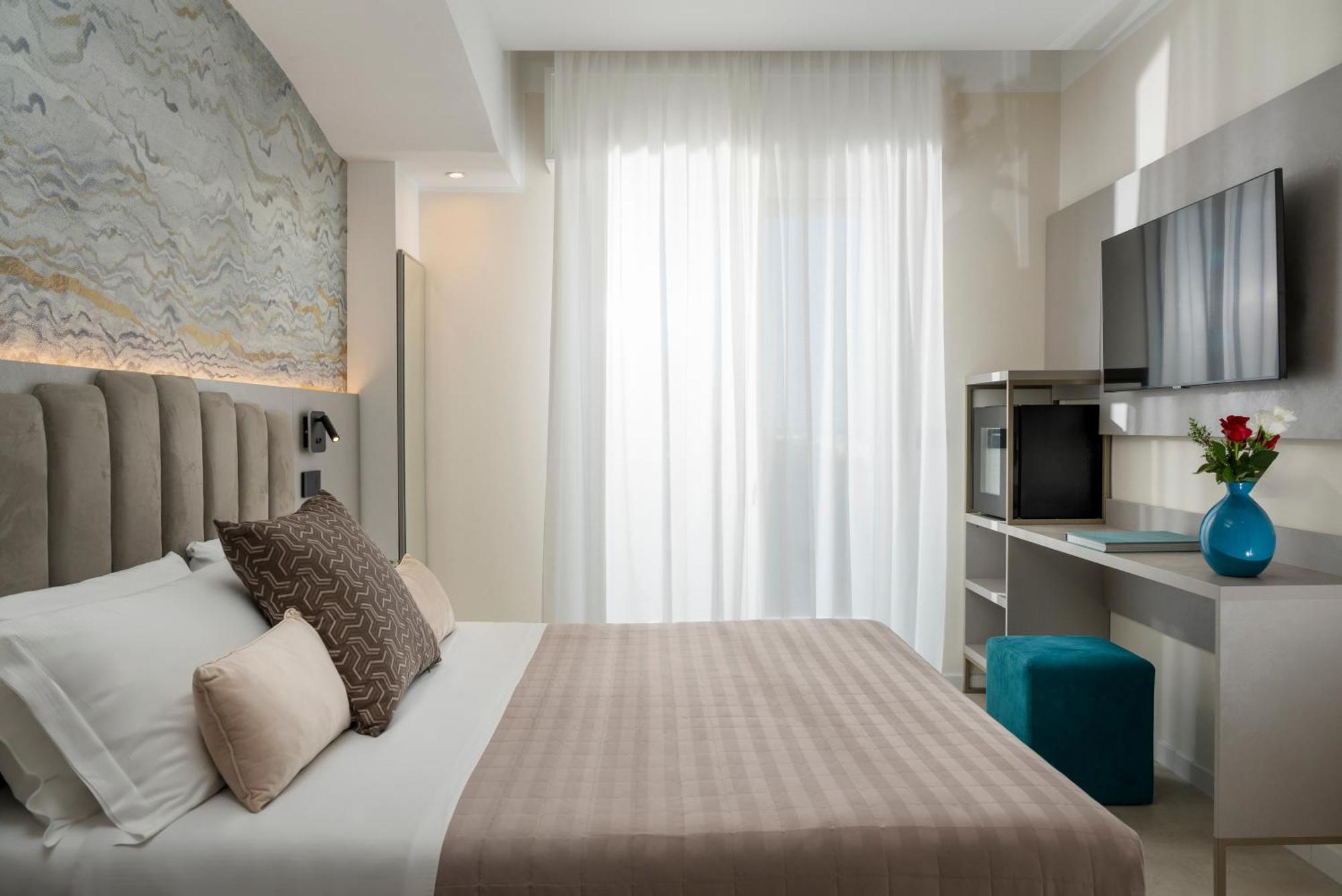Hotel Ascot Riccione Dış mekan fotoğraf